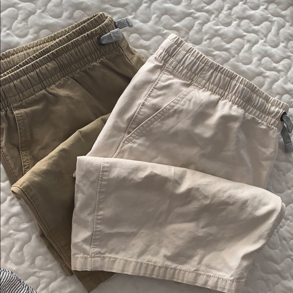 2 pairs of shorts